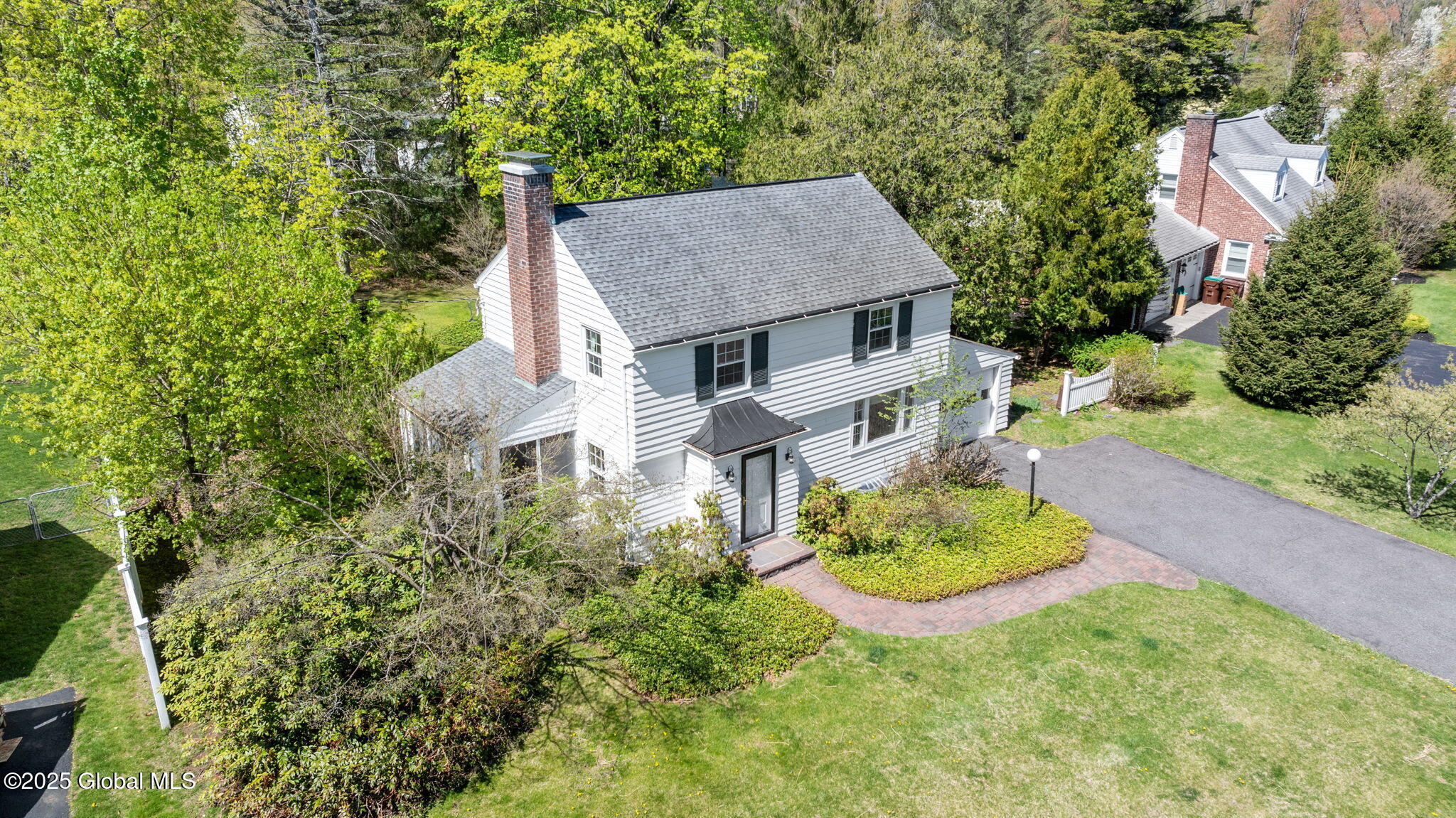 6 Mayfair Drive, Slingerlands, New York image 2