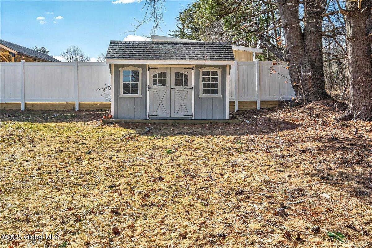 206 S Westcott Road, Schenectady, New York image 42