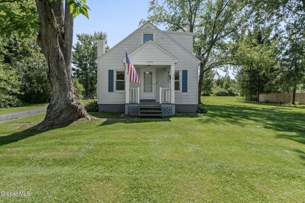 1095 TOWNSHIP RD, ALTAMONT, NY 12009 - Image f9197e82ef329eb53ba7e993198003eb/1652017522