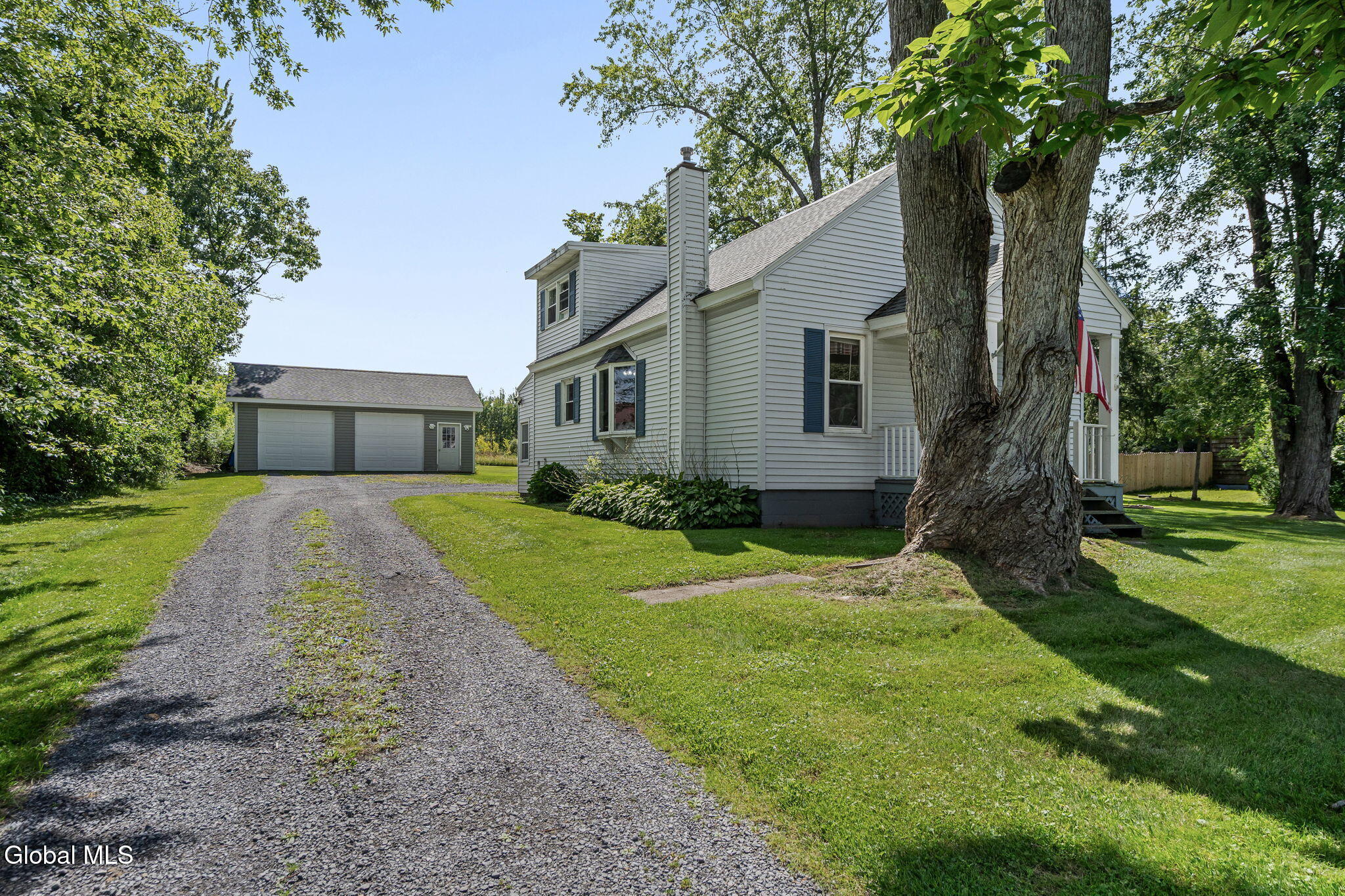 1095 Township Road