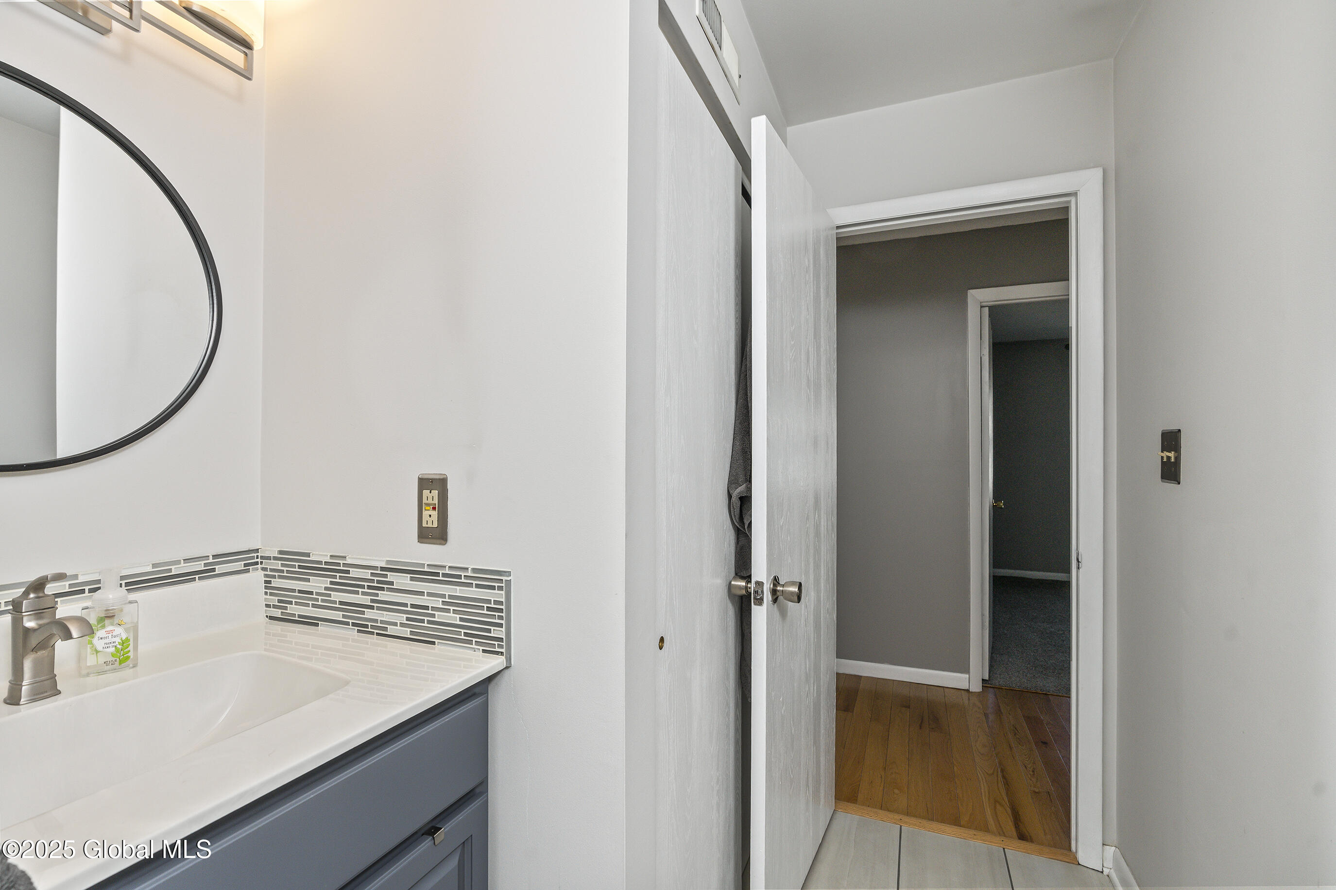 25B Pine Lane #6, Albany, New York image 12