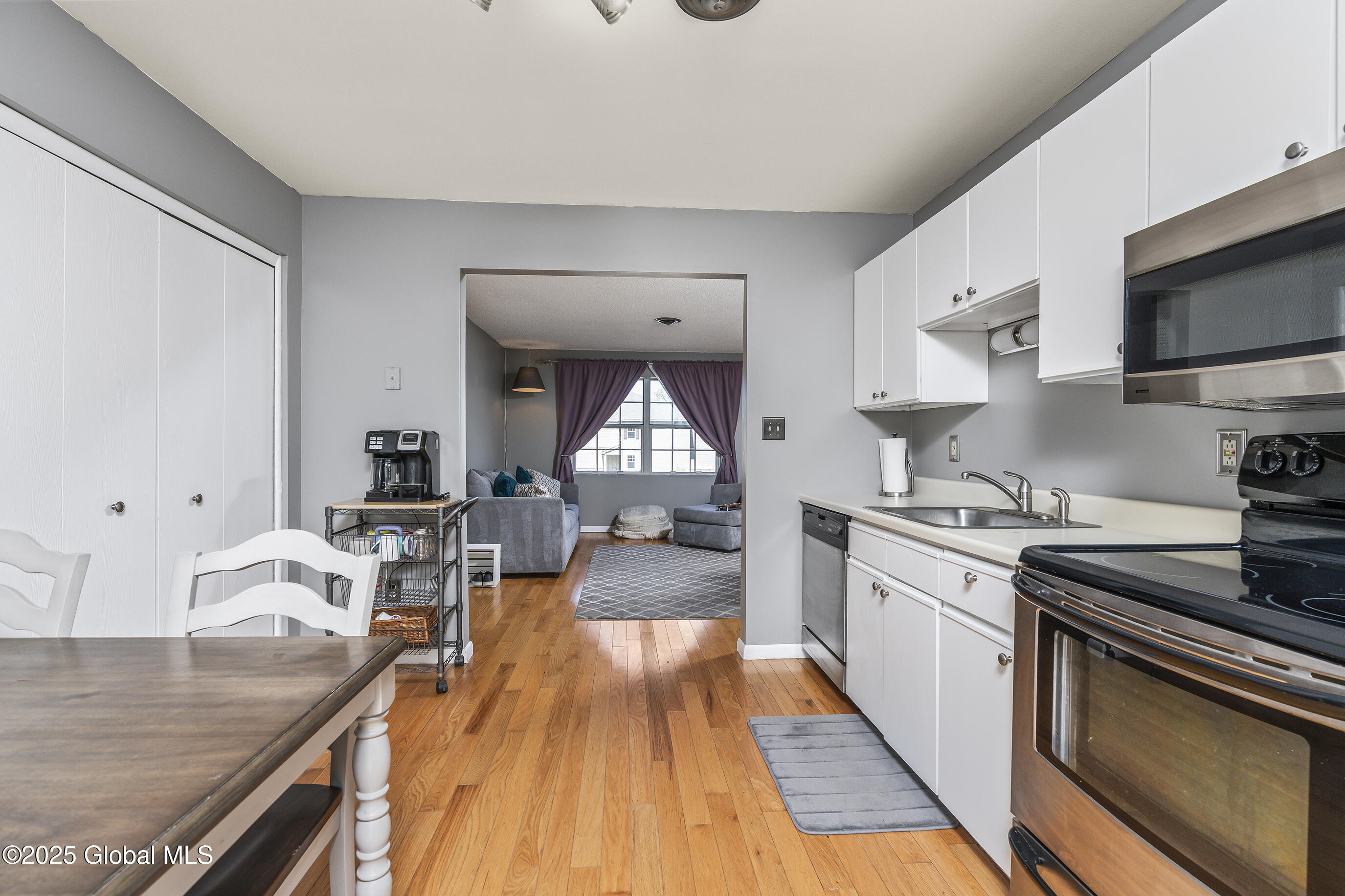 25B Pine Lane #6, Albany, New York image 6