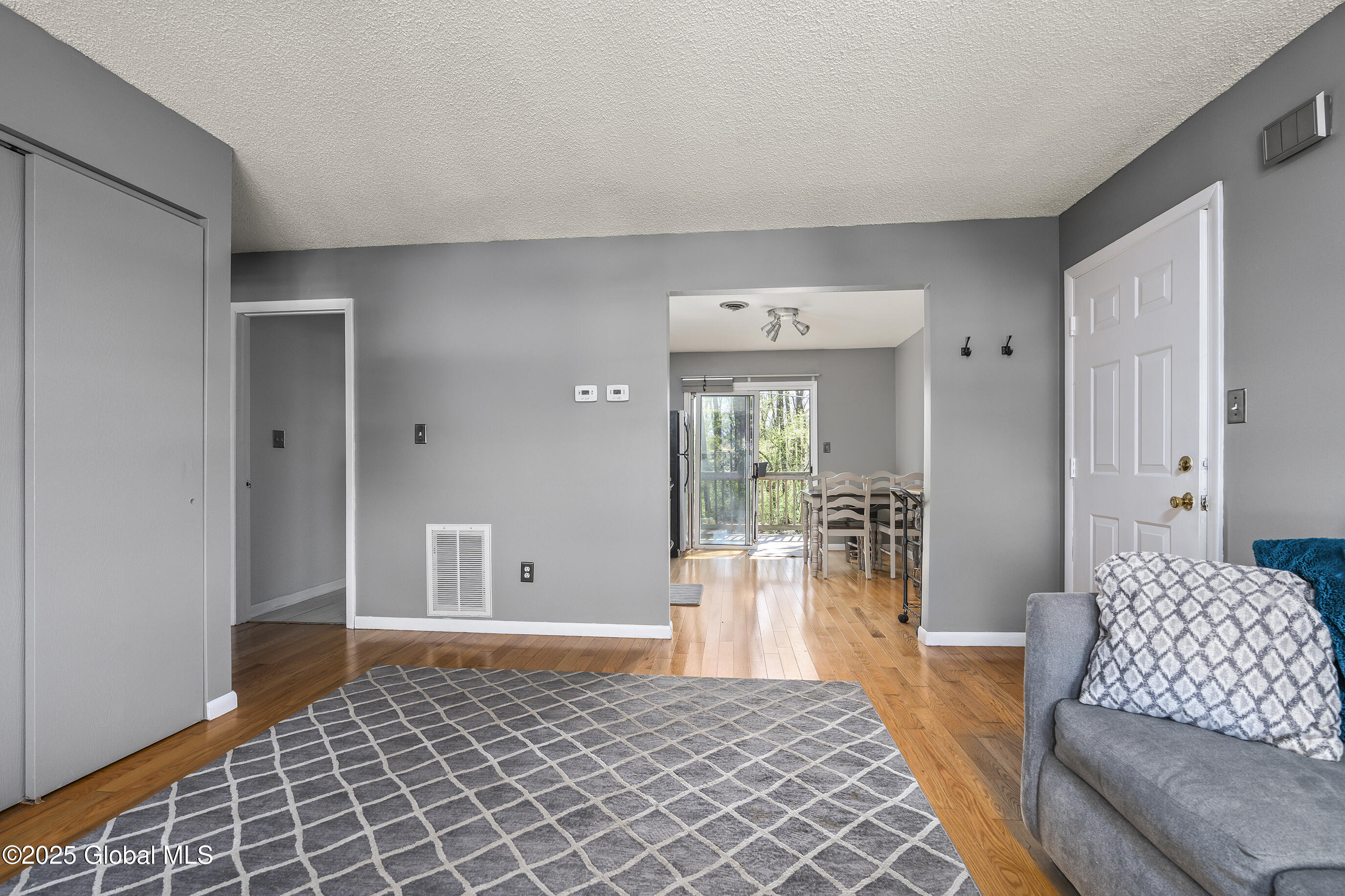 25B Pine Lane #6, Albany, New York image 9