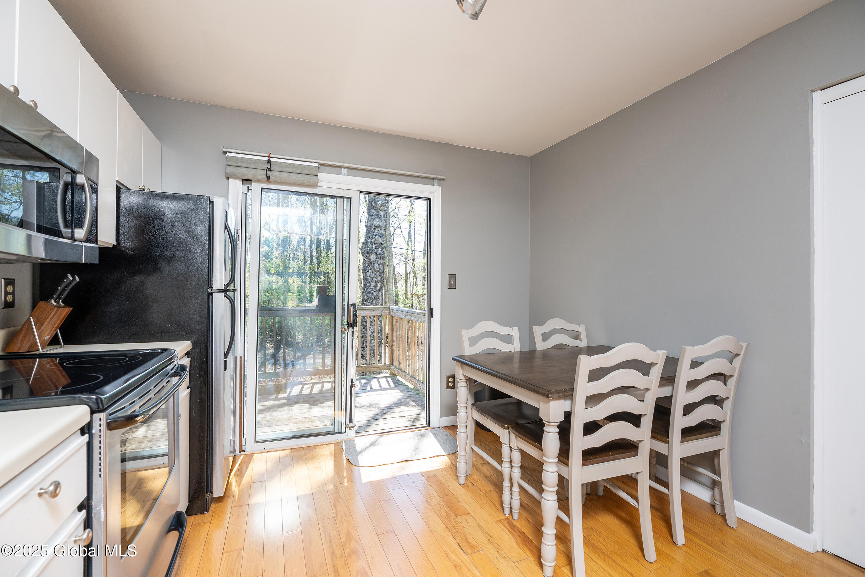 25B Pine Lane #6, Albany, New York image 5