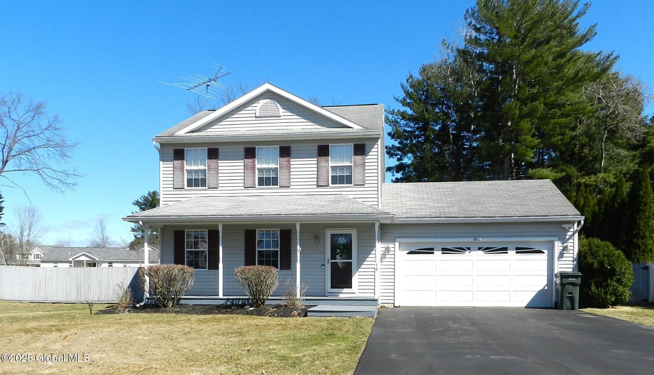 13 Pheasant Way, South Glens Falls, New York image 1