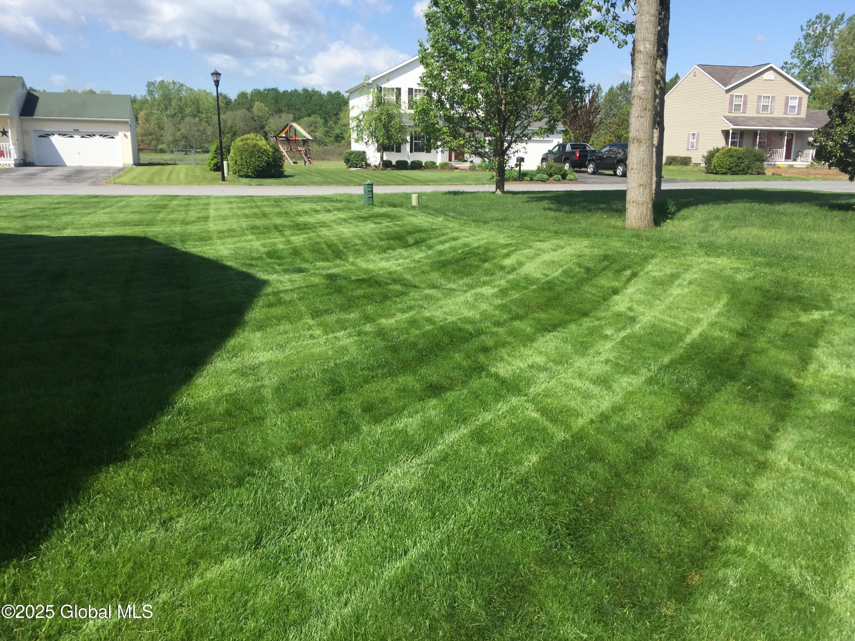 13 Pheasant Way, South Glens Falls, New York image 42