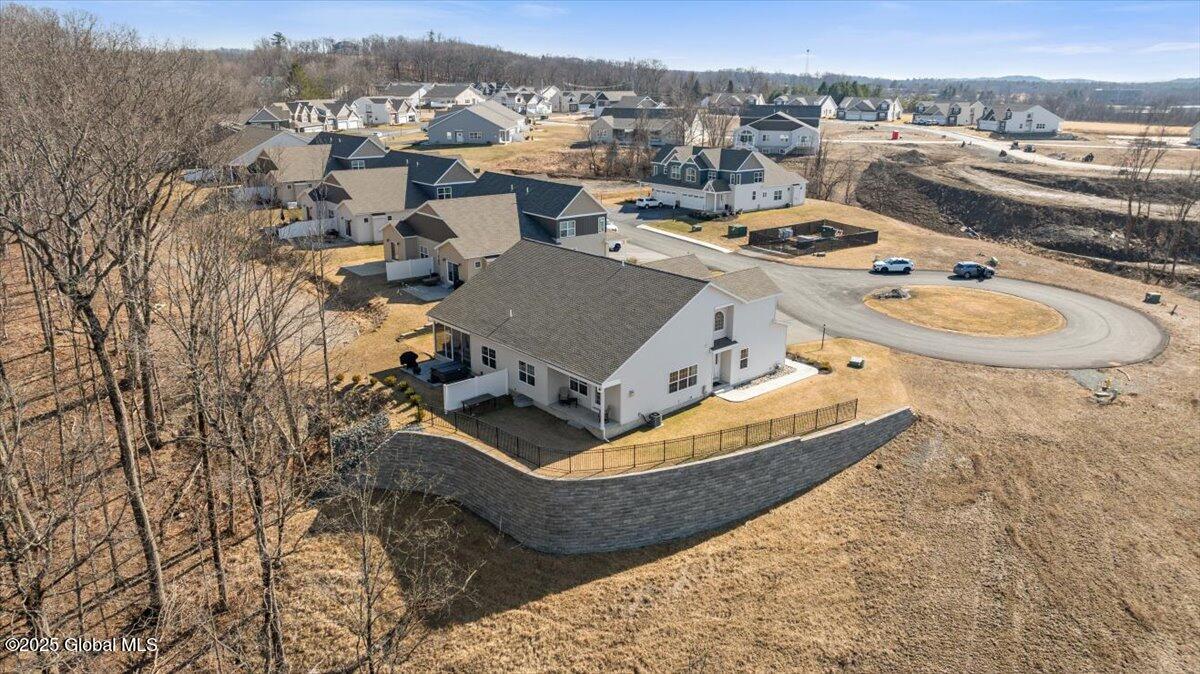 2002 Casale Court, Troy, New York image 36