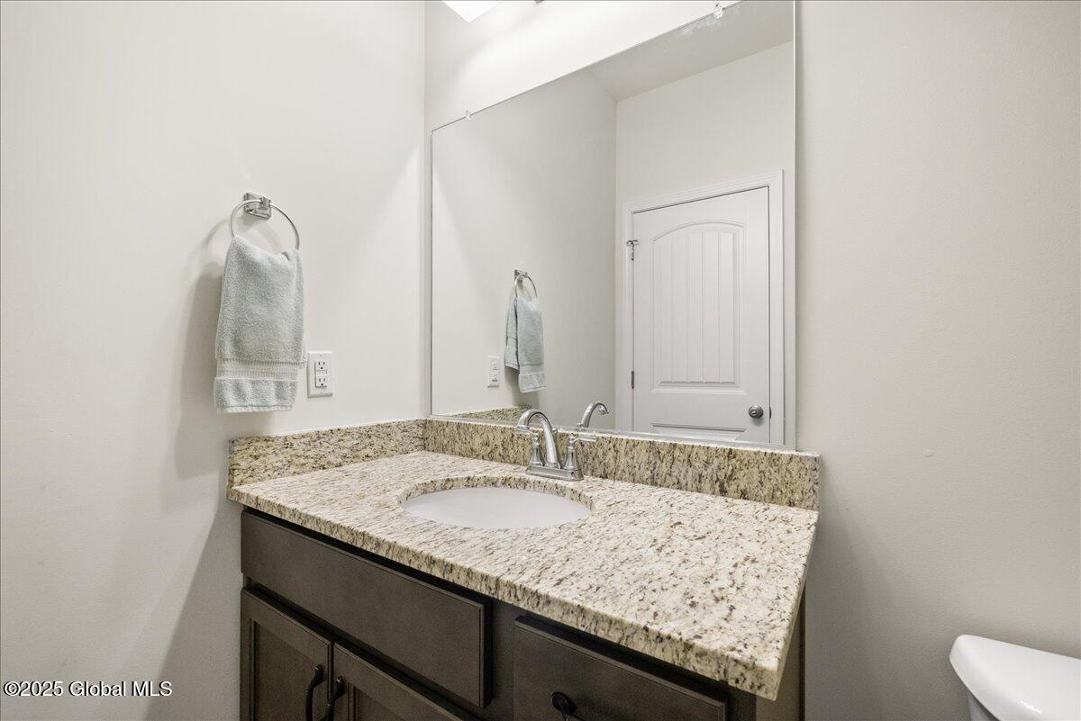 2002 Casale Court, Troy, New York image 23