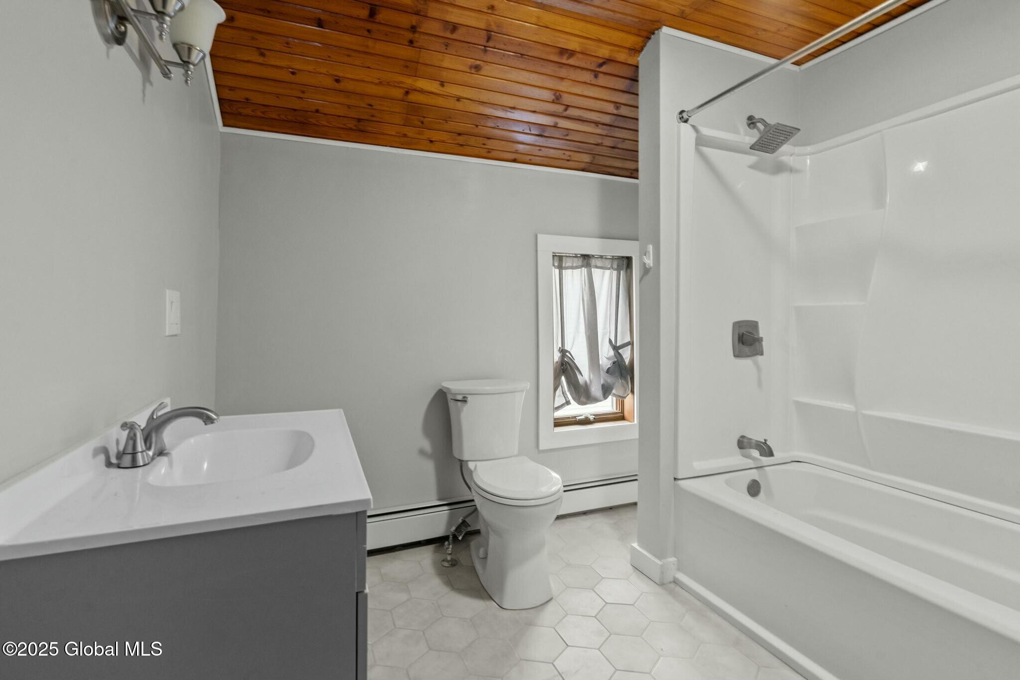 31 Taft Avenue, Latham, New York image 12