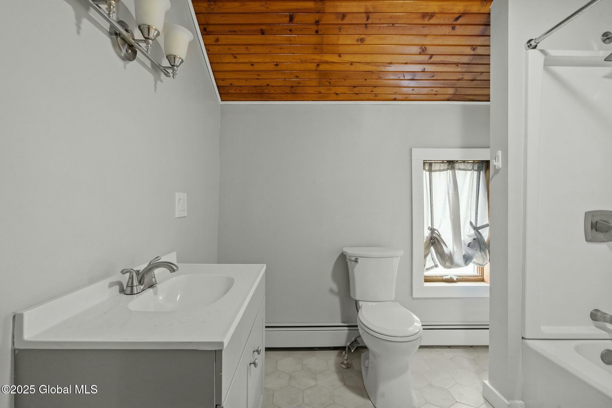 31 Taft Avenue, Latham, New York image 13