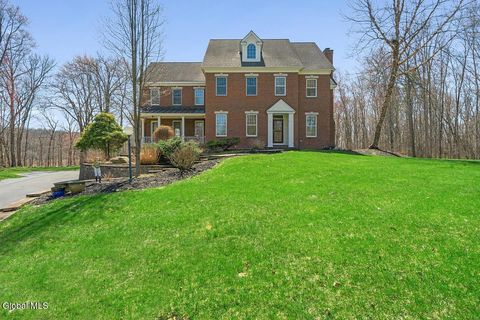 Photo of 9 Stable Lane, Saratoga Springs, NY 12866 (MLS # 202615321)