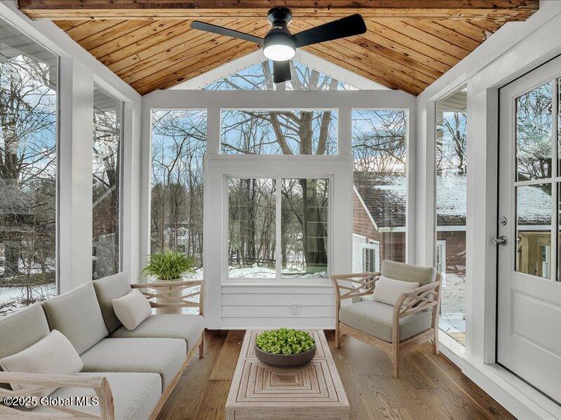 11 Maple Avenue, Slingerlands, New York image 17