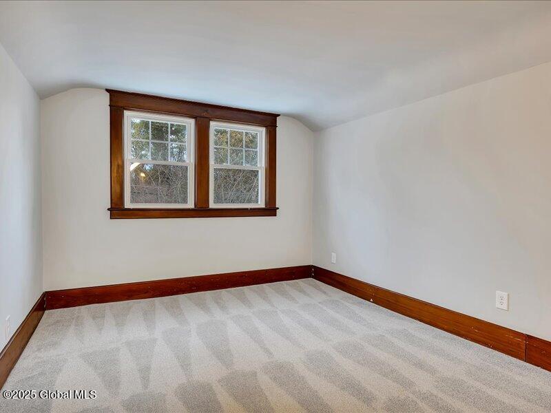 11 Maple Avenue, Slingerlands, New York image 27
