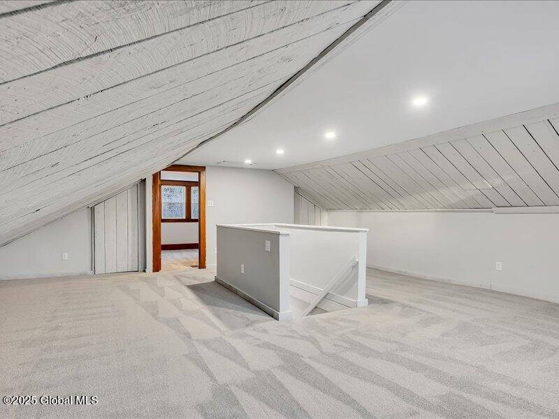 11 Maple Avenue, Slingerlands, New York image 32