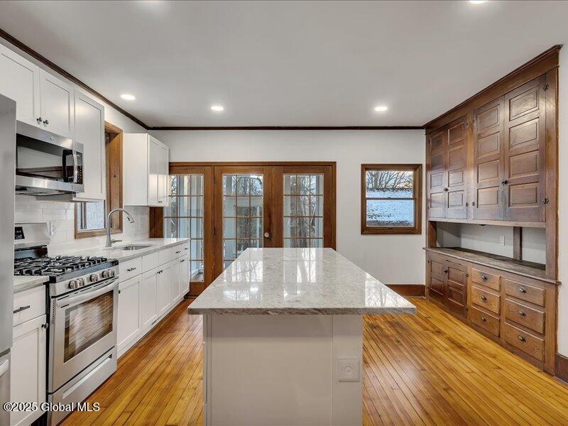 11 Maple Avenue, Slingerlands, New York image 8