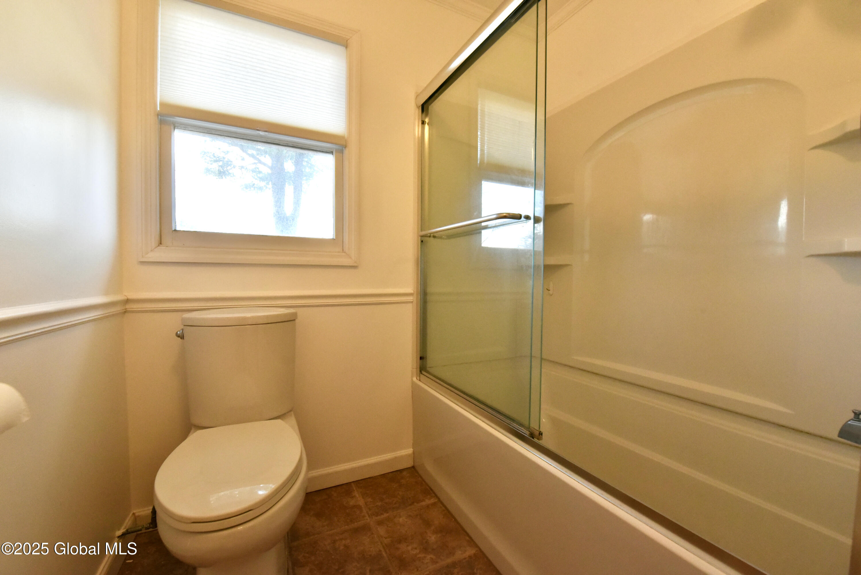 4 Southcrest Drive, Clifton Park, New York image 17