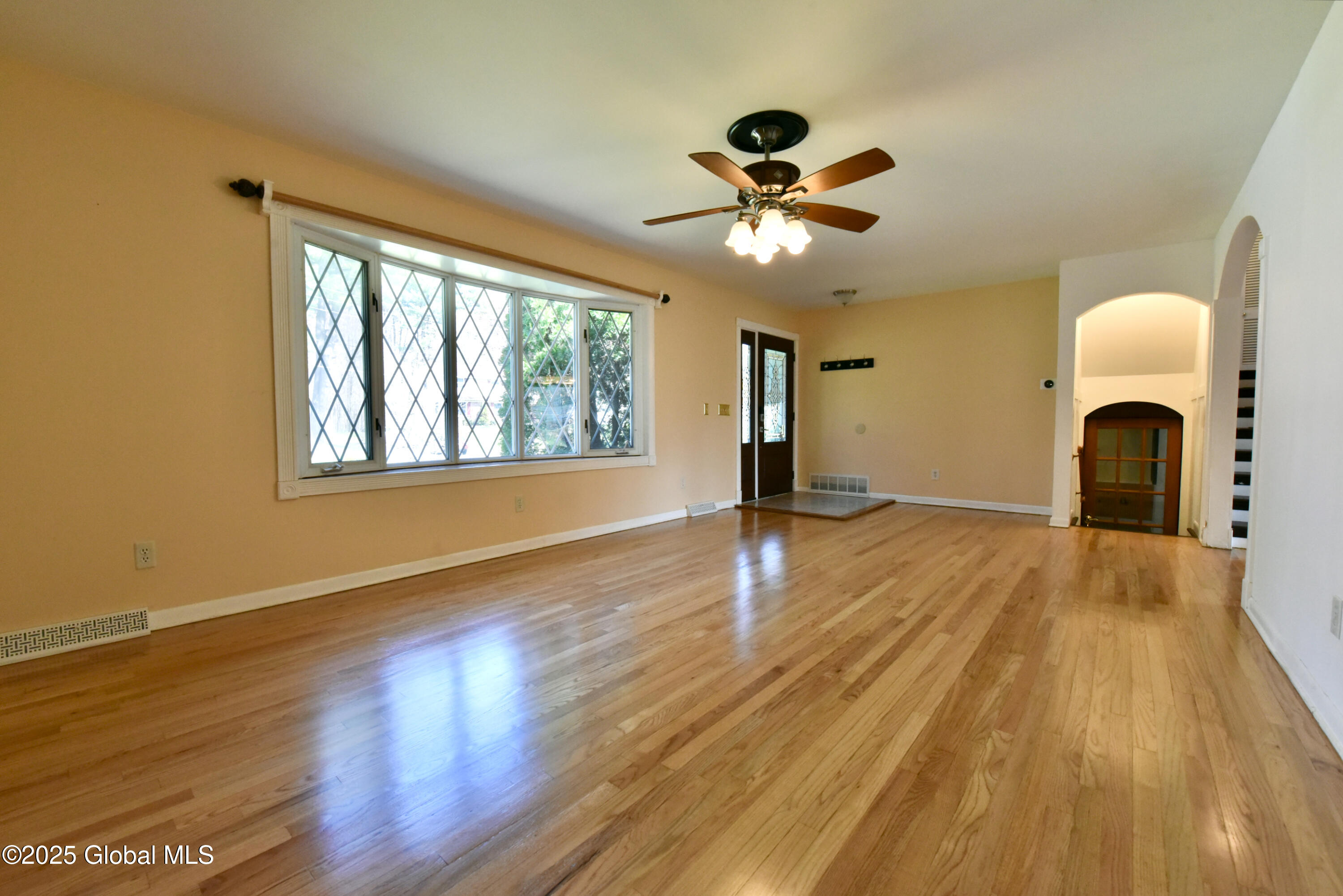 4 Southcrest Drive, Clifton Park, New York image 11