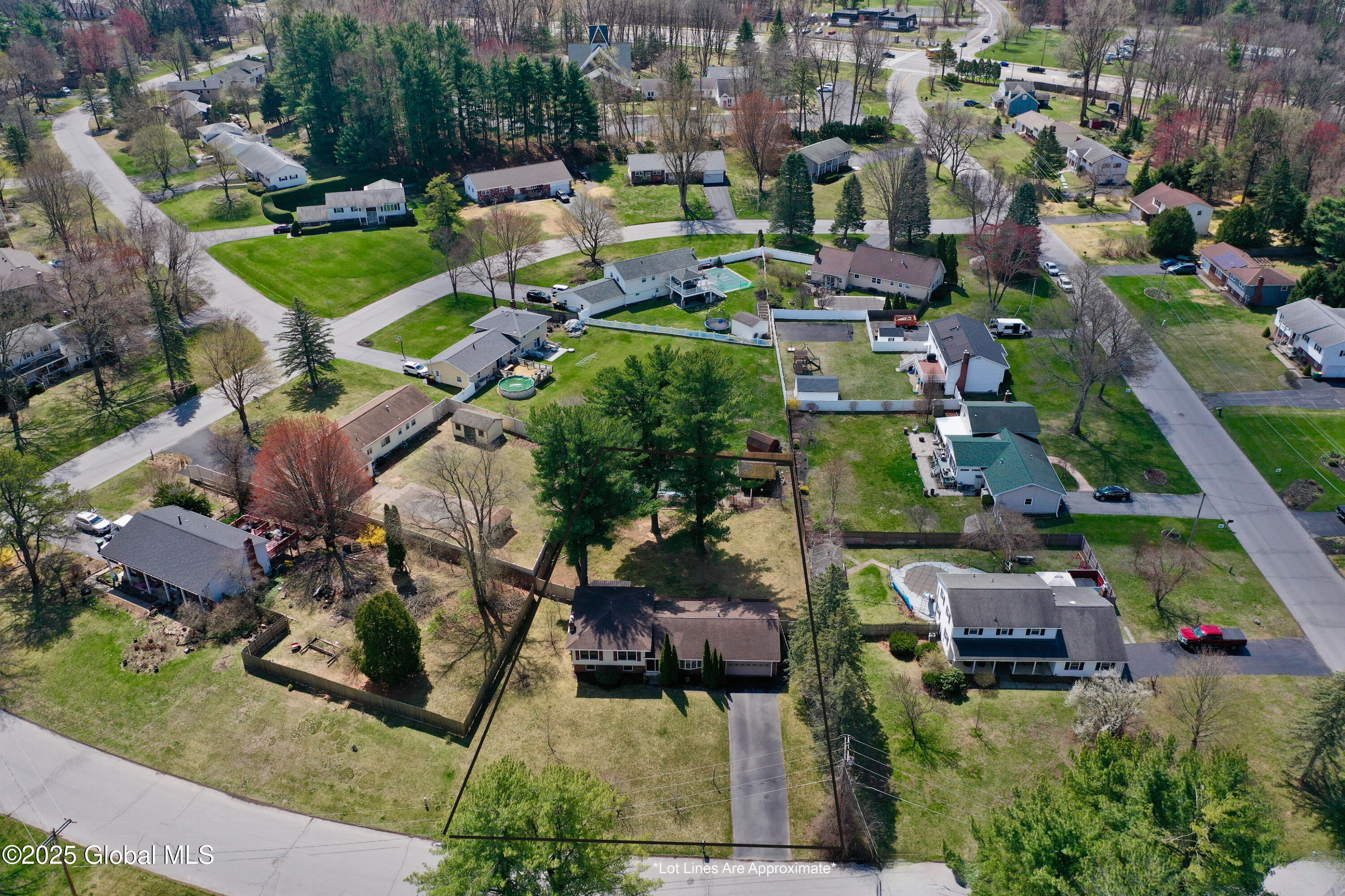 4 Southcrest Drive, Clifton Park, New York image 41