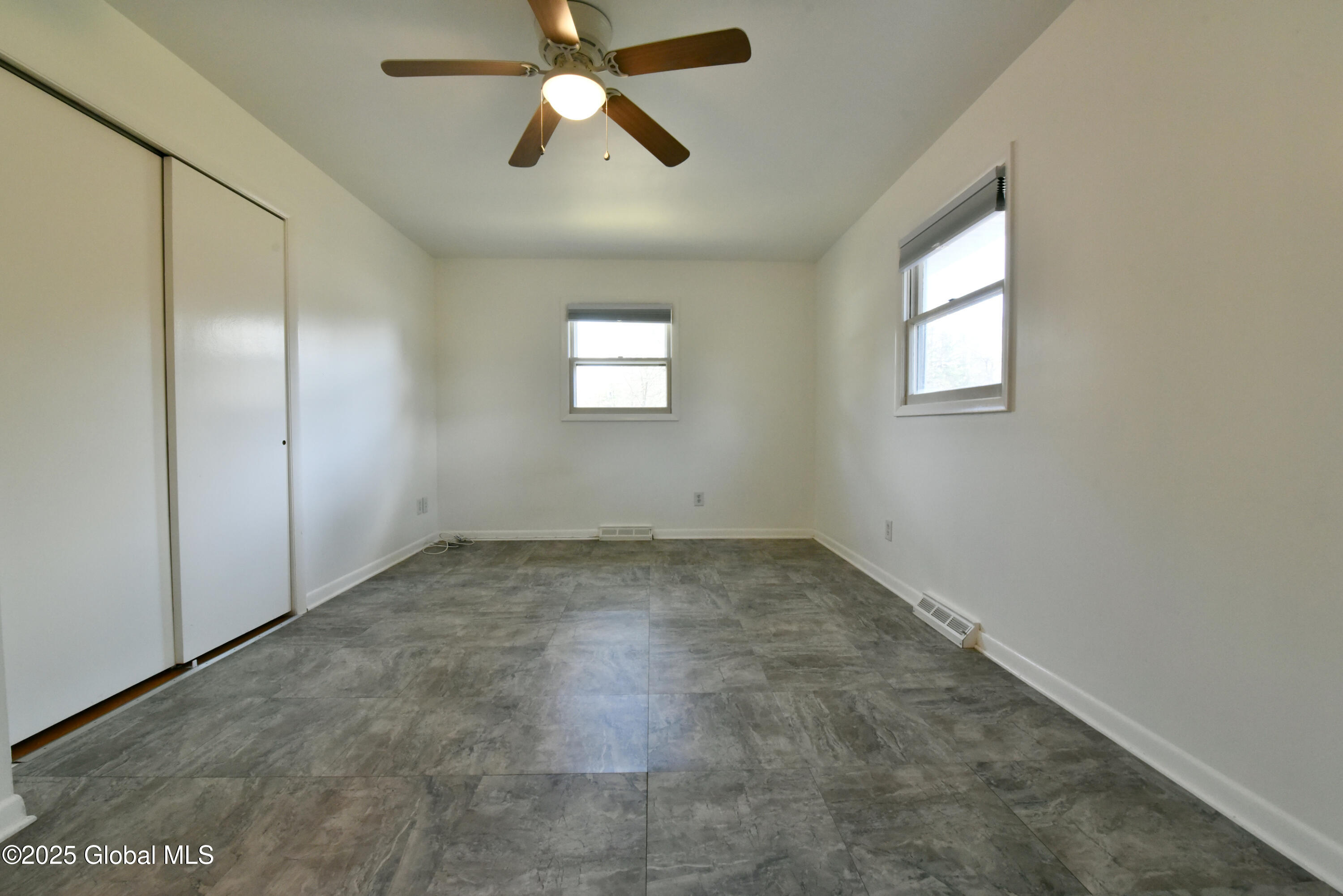 4 Southcrest Drive, Clifton Park, New York image 22