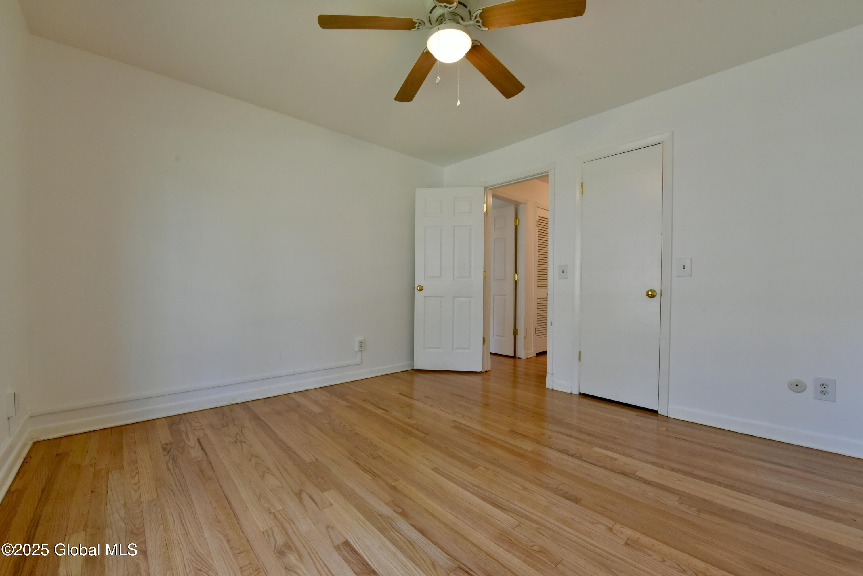 4 Southcrest Drive, Clifton Park, New York image 25