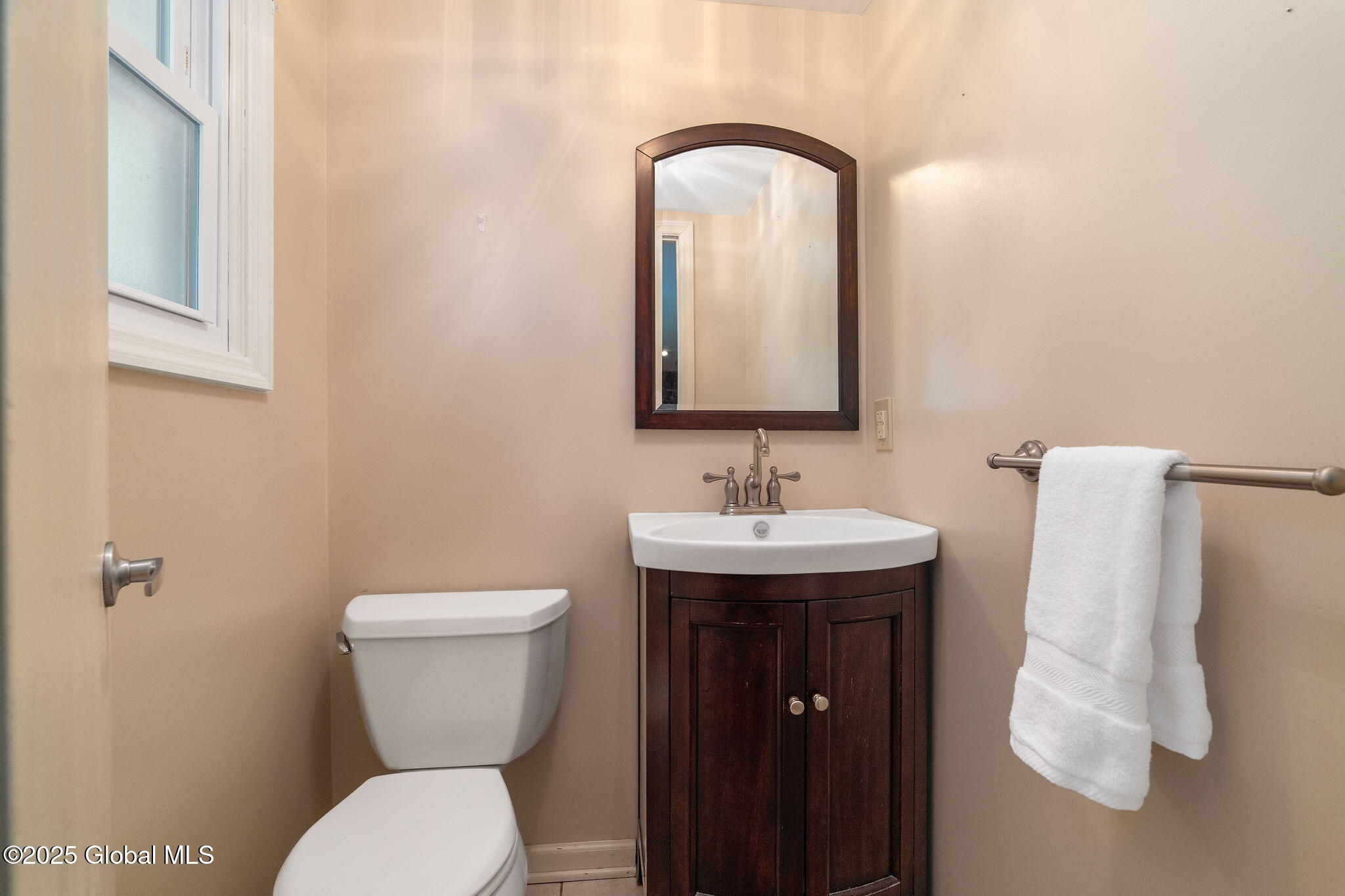 34 Deer Path Drive, Albany, New York image 16