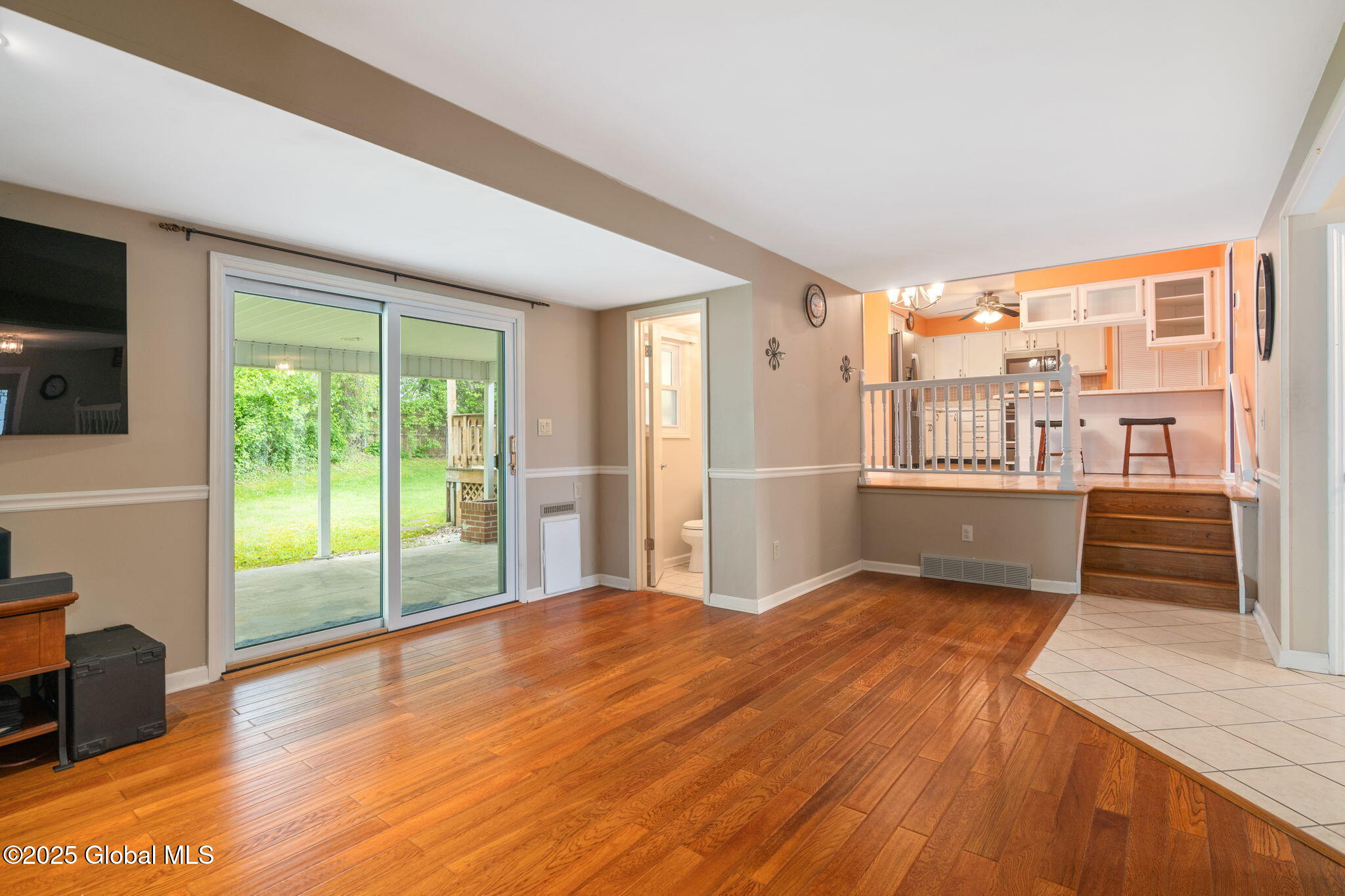 34 Deer Path Drive, Albany, New York image 15