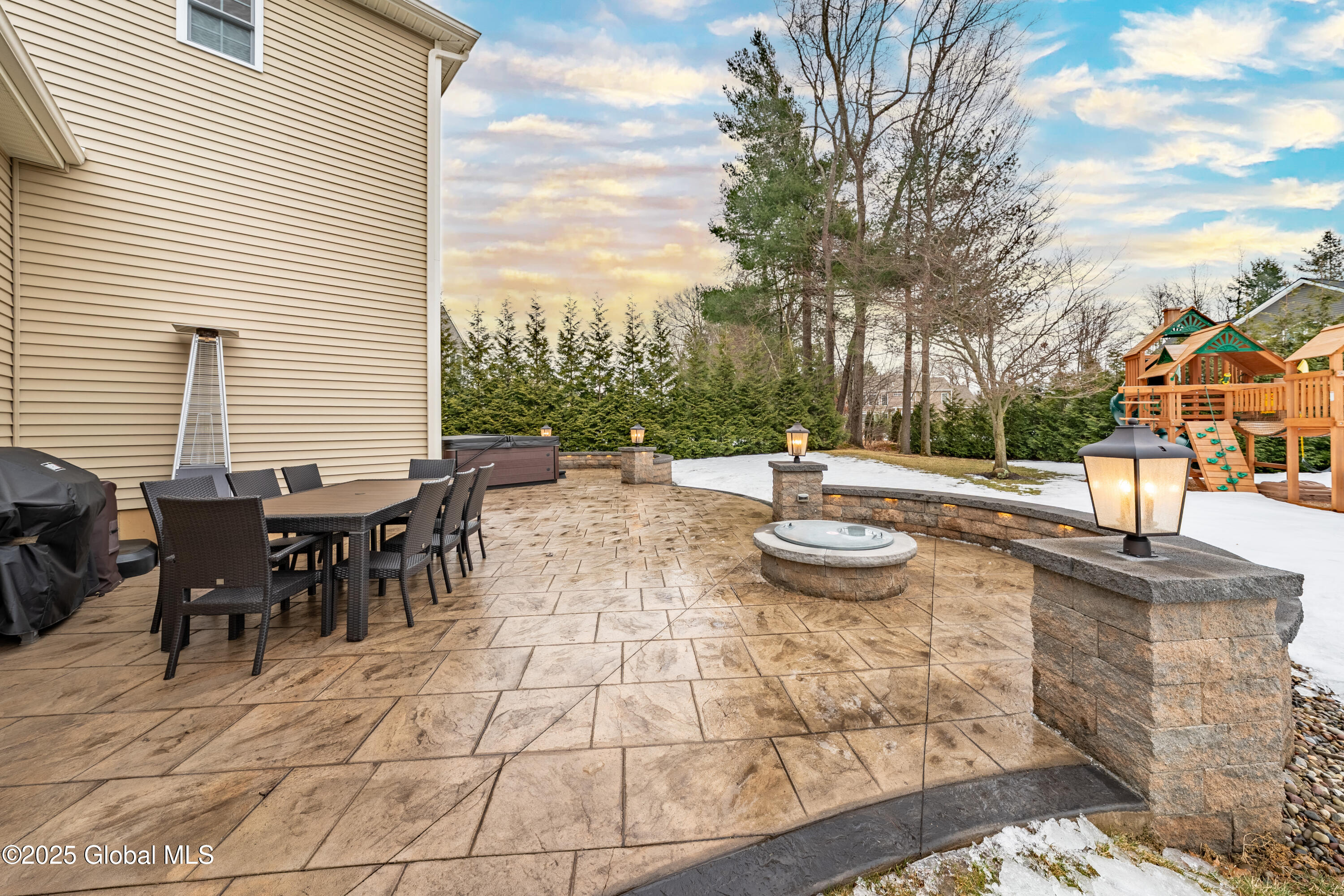 54 Linden Park Drive, Clifton Park, New York image 29