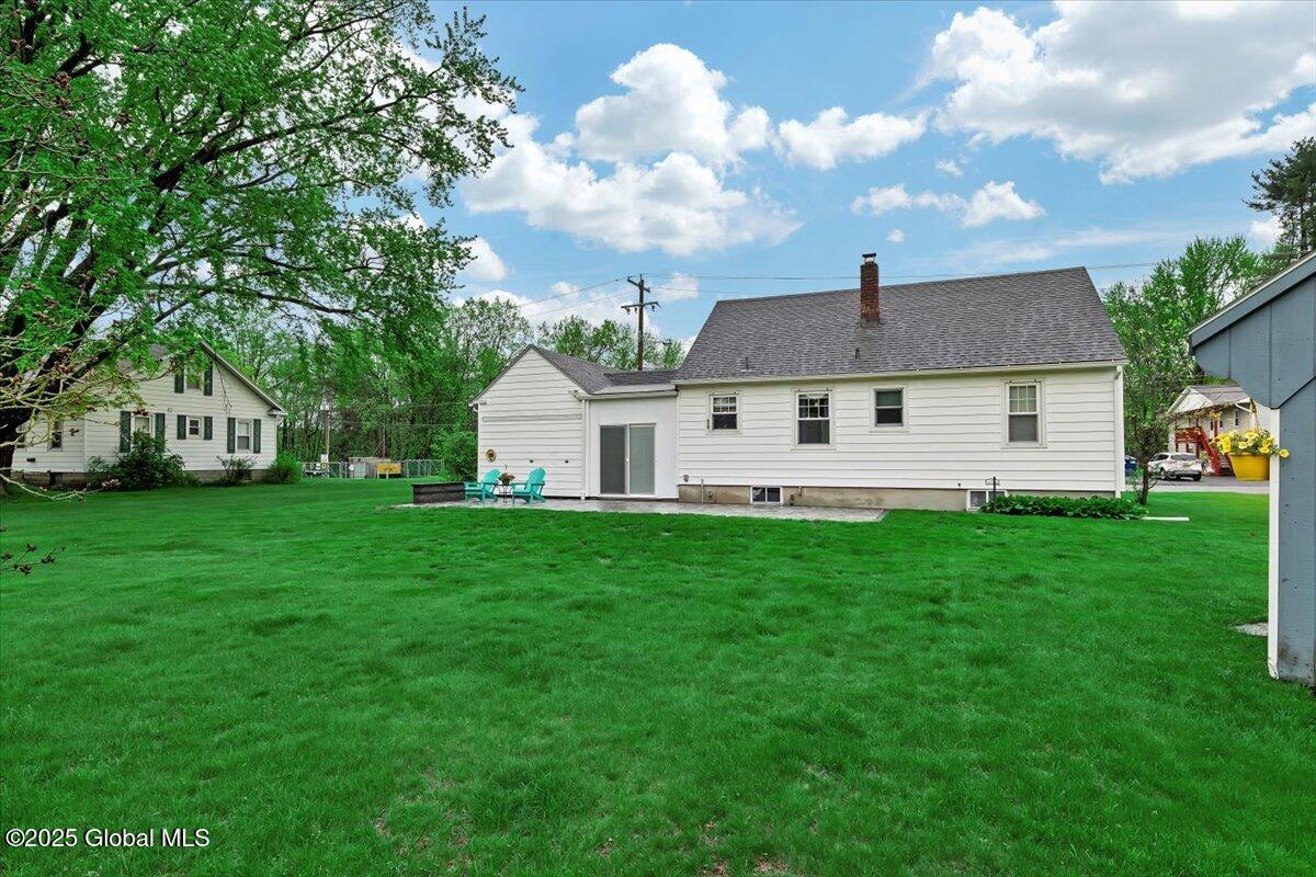 45 Thatcher Street, Selkirk, New York image 6