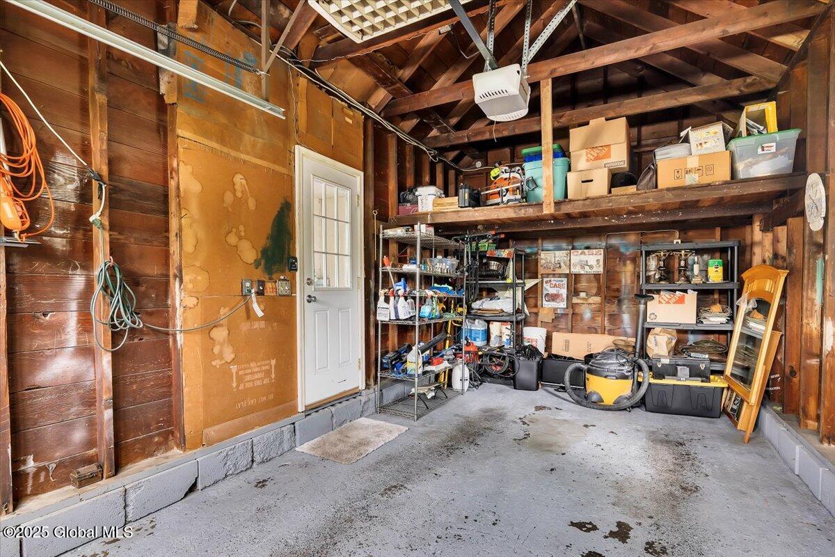 45 Thatcher Street, Selkirk, New York image 25
