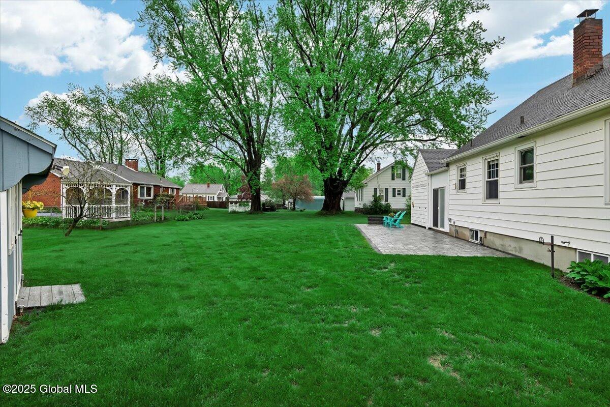 45 Thatcher Street, Selkirk, New York image 5
