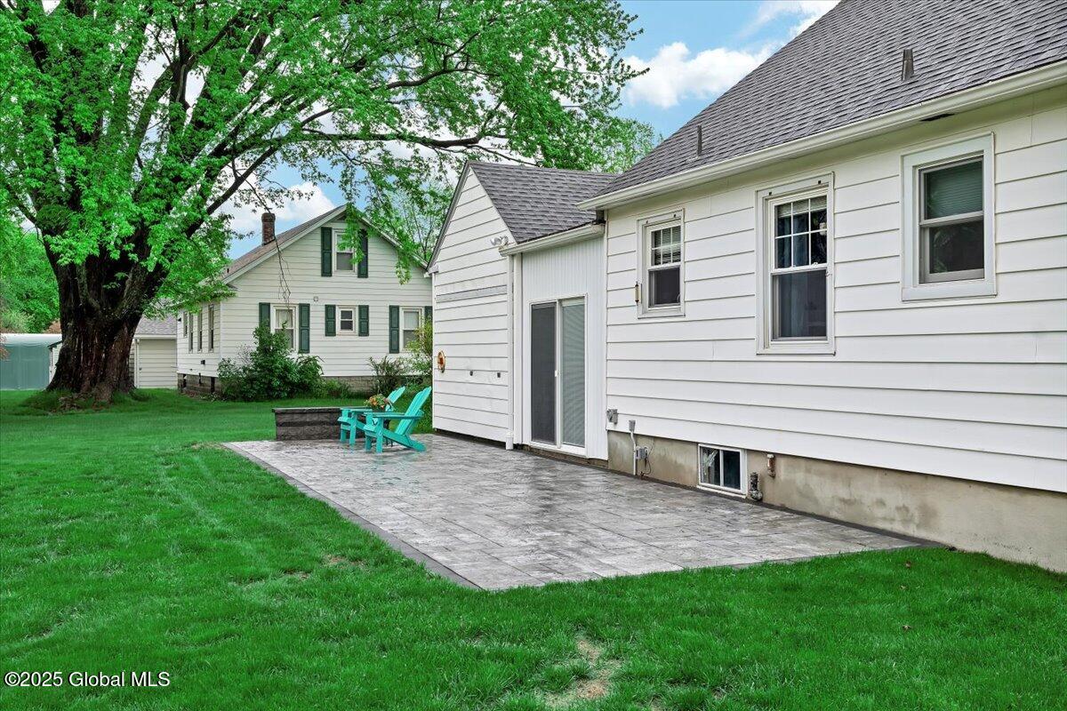 45 Thatcher Street, Selkirk, New York image 4