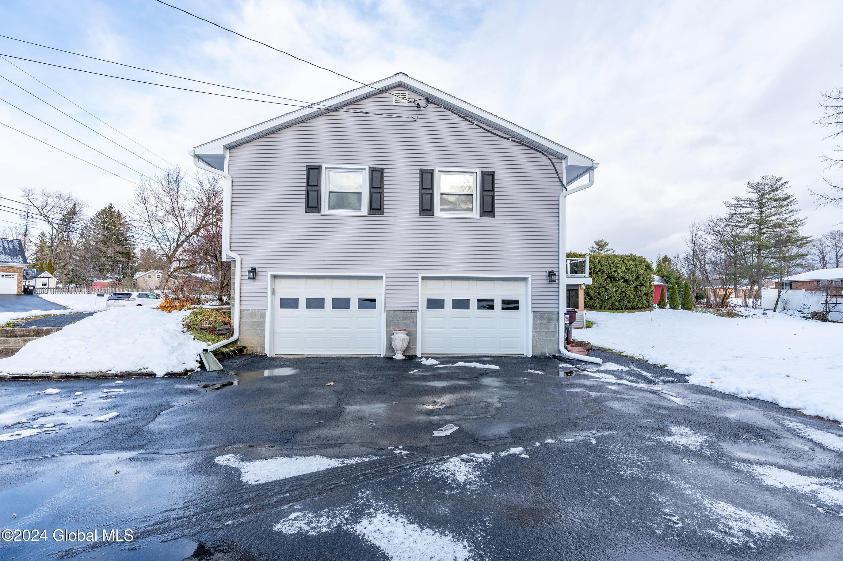 9 Havenbrook Drive, Schenectady, New York image 3