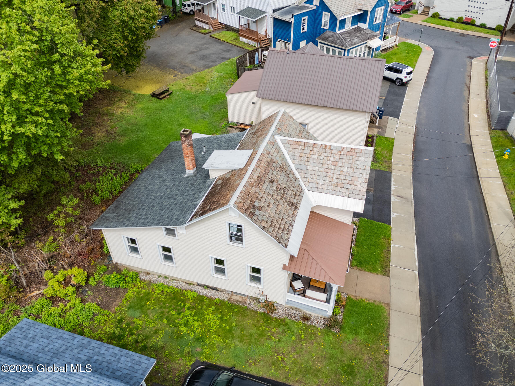 6 Cottage Place, Glens Falls, New York image 26