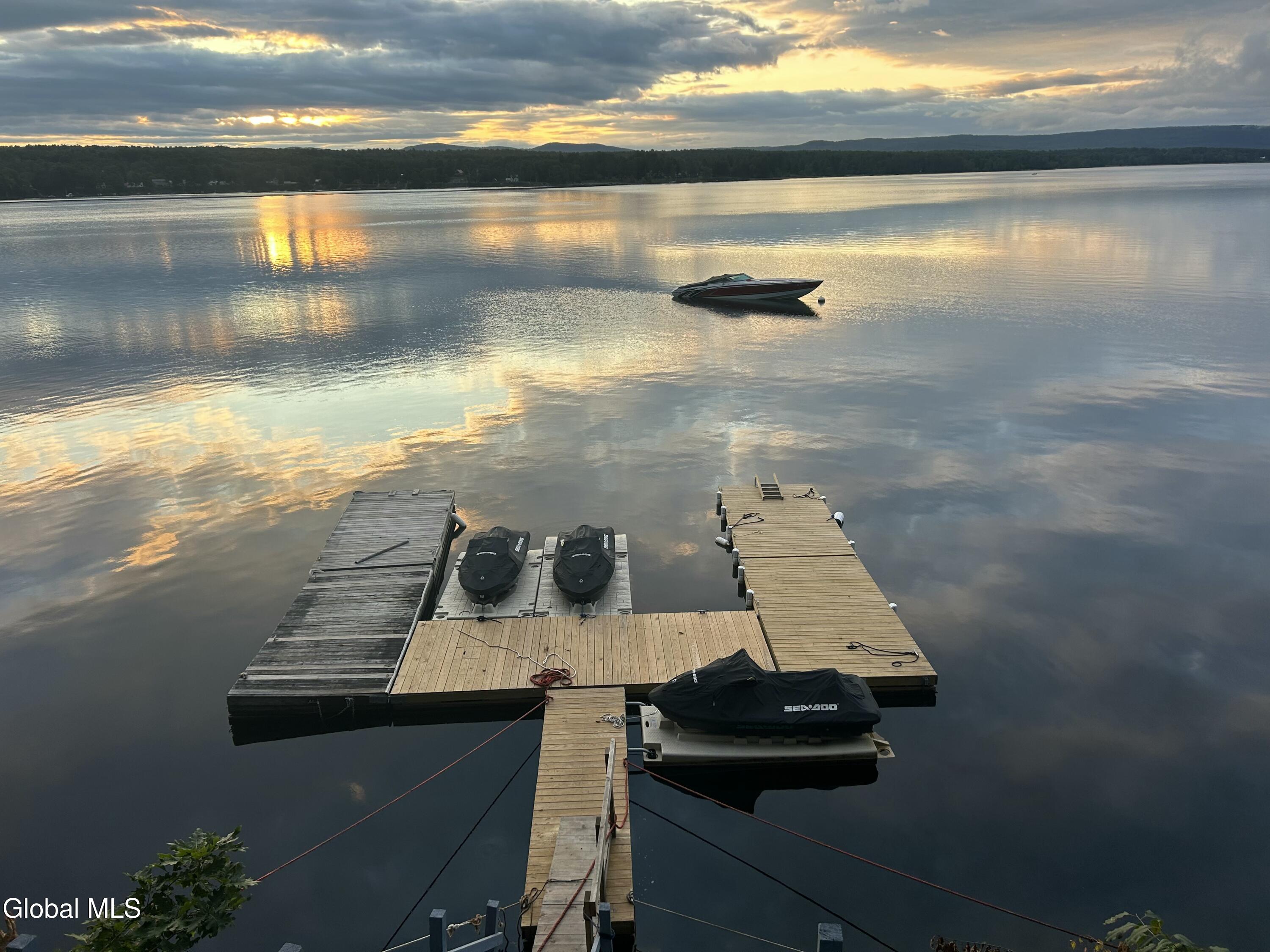 116 Roosevelt Terrace