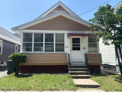 Homes For Sale - 1614 Brower Street<br/> Schenectady County, Schenectady, NY 12303