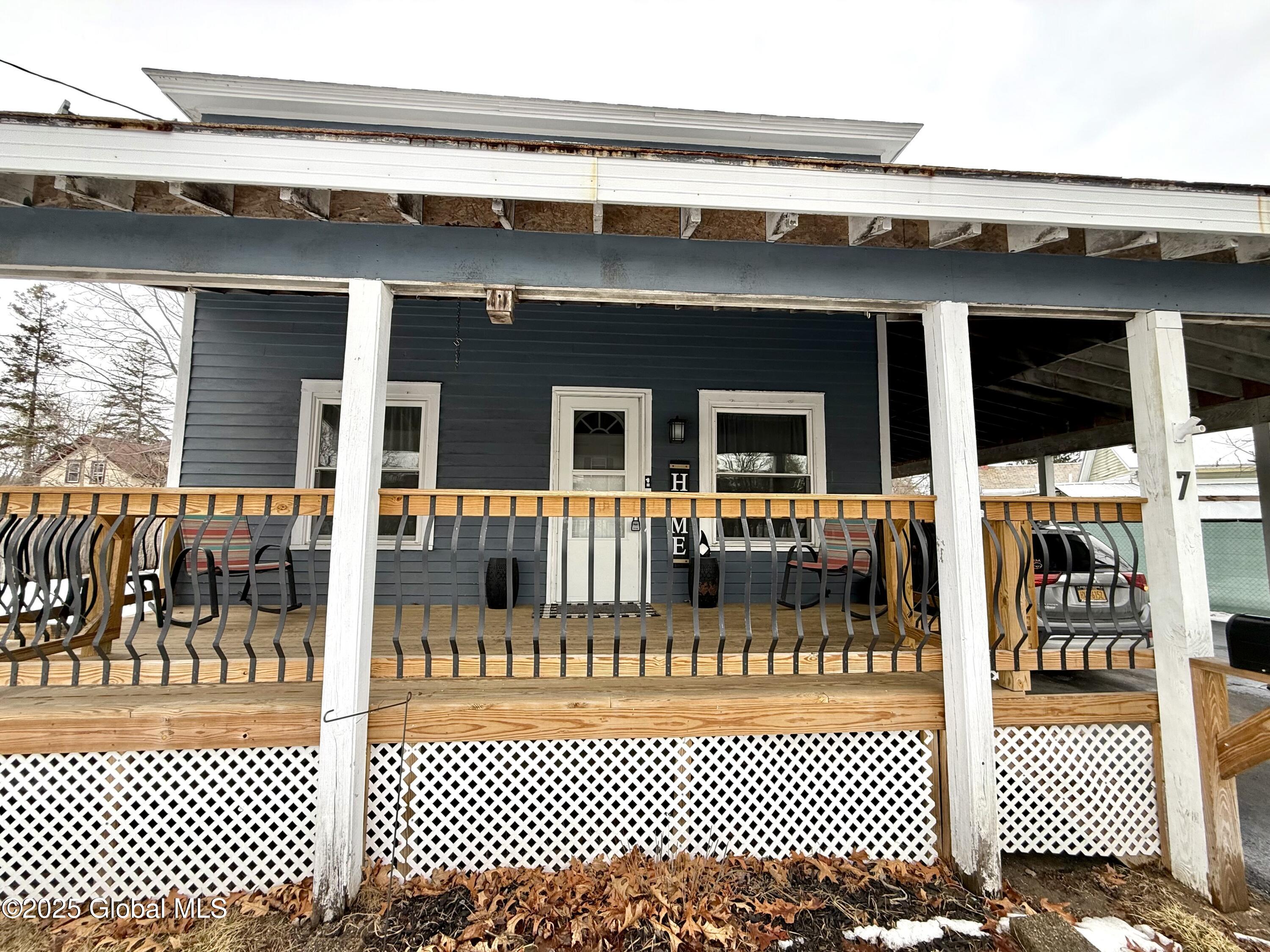 7 Notre Dame Street, Hudson Falls, New York image 3