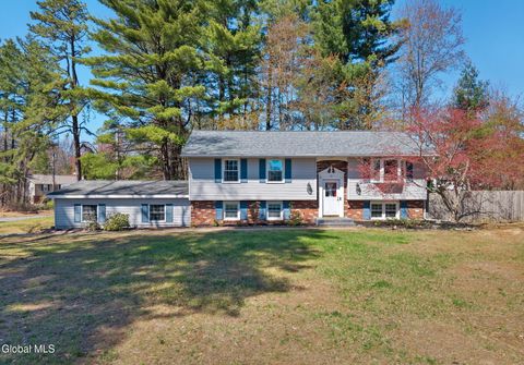 Photo of 36 Evergreen Avenue, Clifton Park, NY 12065 (MLS # 202615987)