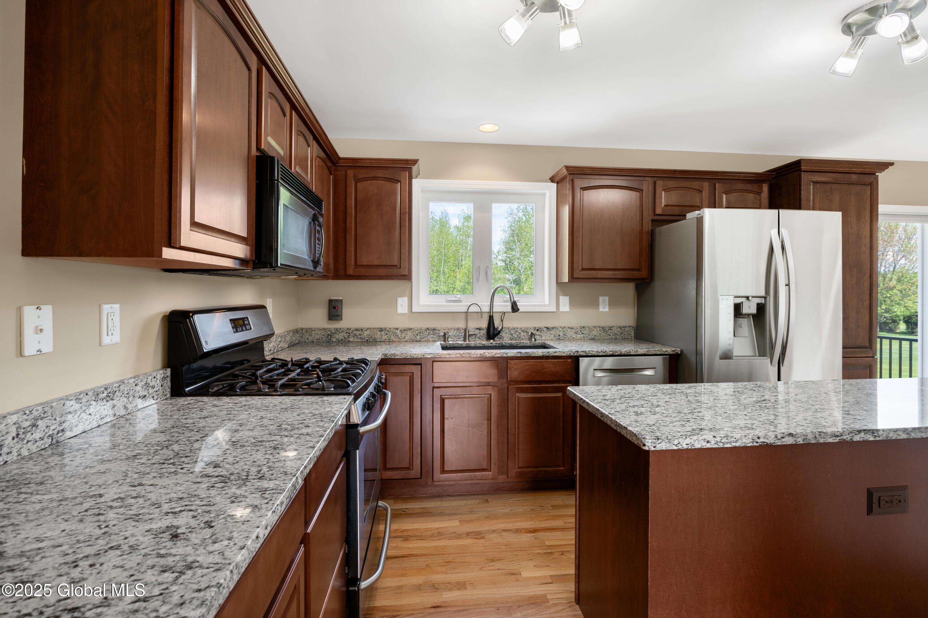 13 Peach Tree Lane, Gansevoort, New York image 20