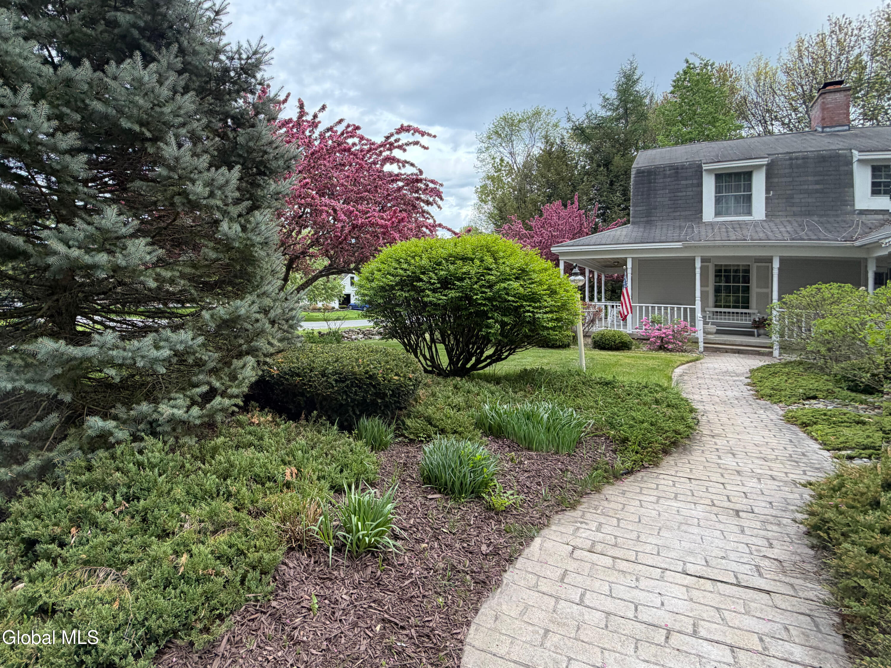 96 Hunter Lane