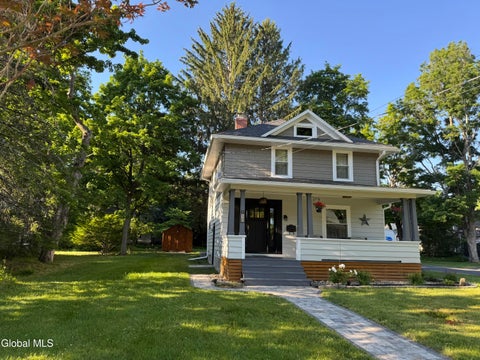 Homes For Sale - 18 Herber Avenue<br/> Albany County, Delmar, NY 12054