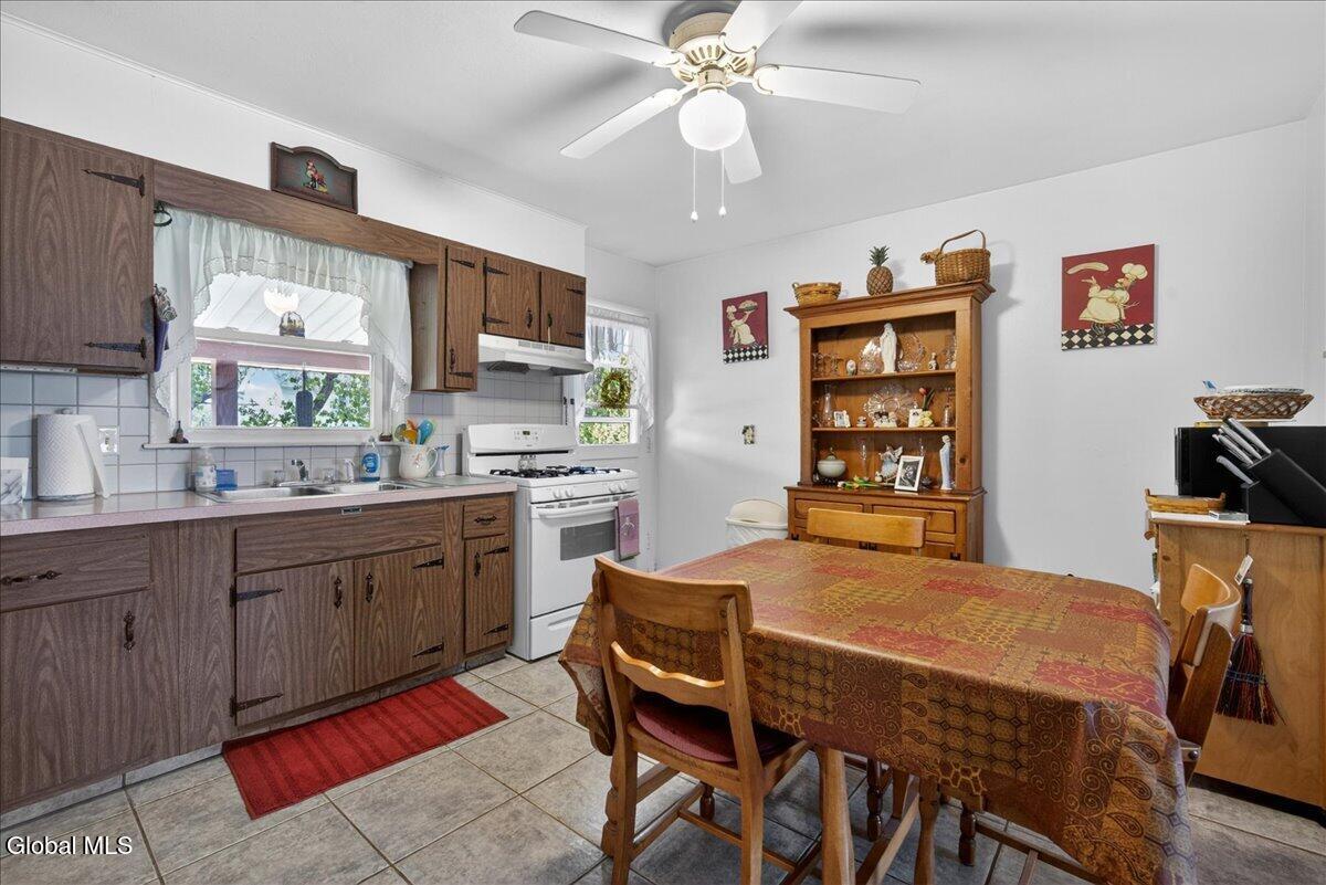 5 Deer Path Drive