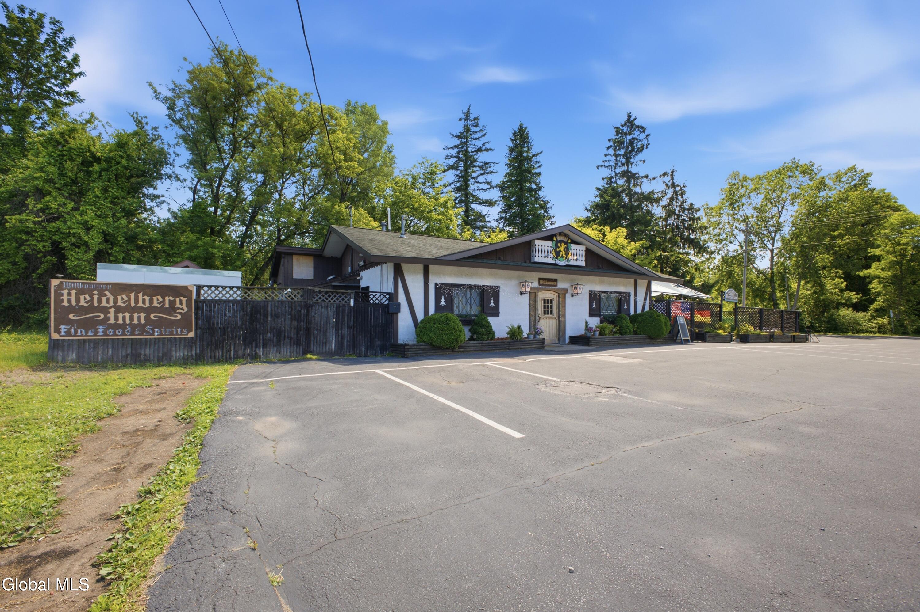 352 Quaker Road