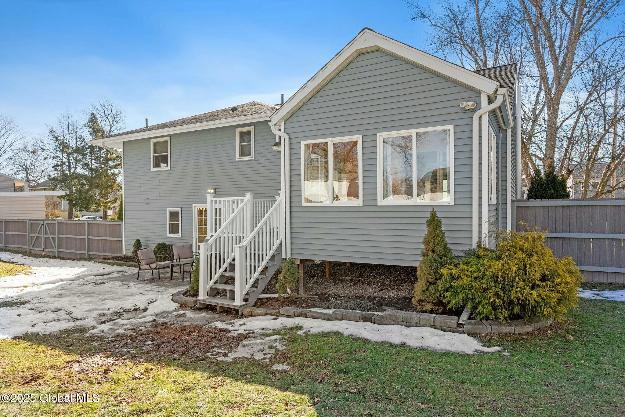 6 Greenway Drive, Glenville, New York image 6
