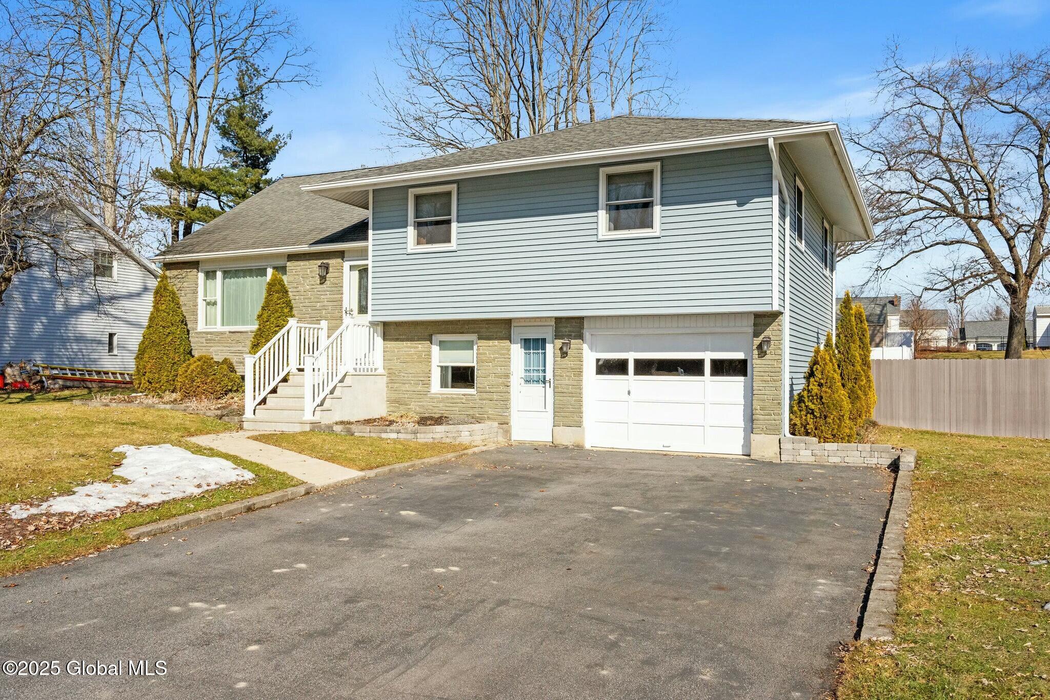 6 Greenway Drive, Glenville, New York image 4