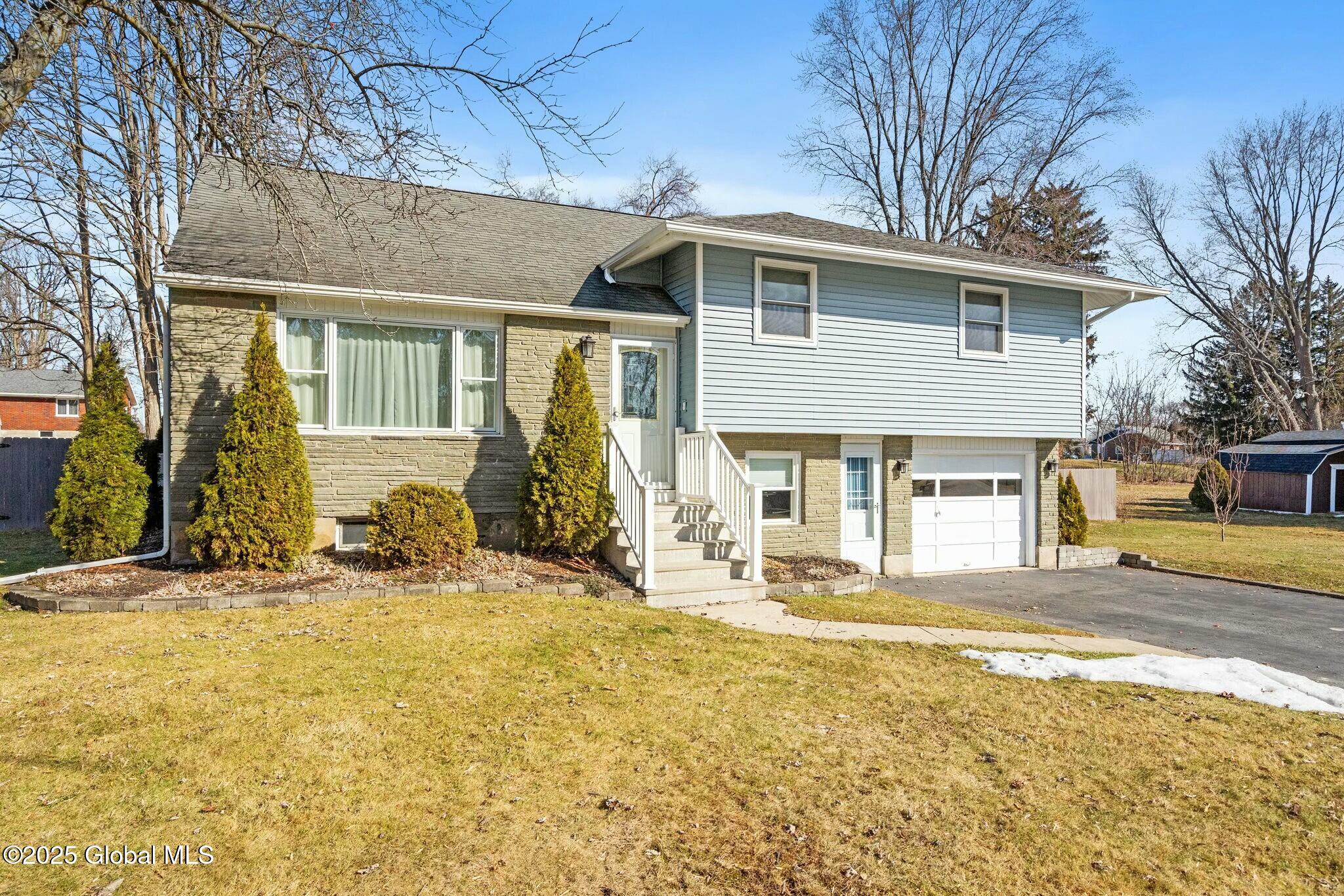 6 Greenway Drive, Glenville, New York image 3