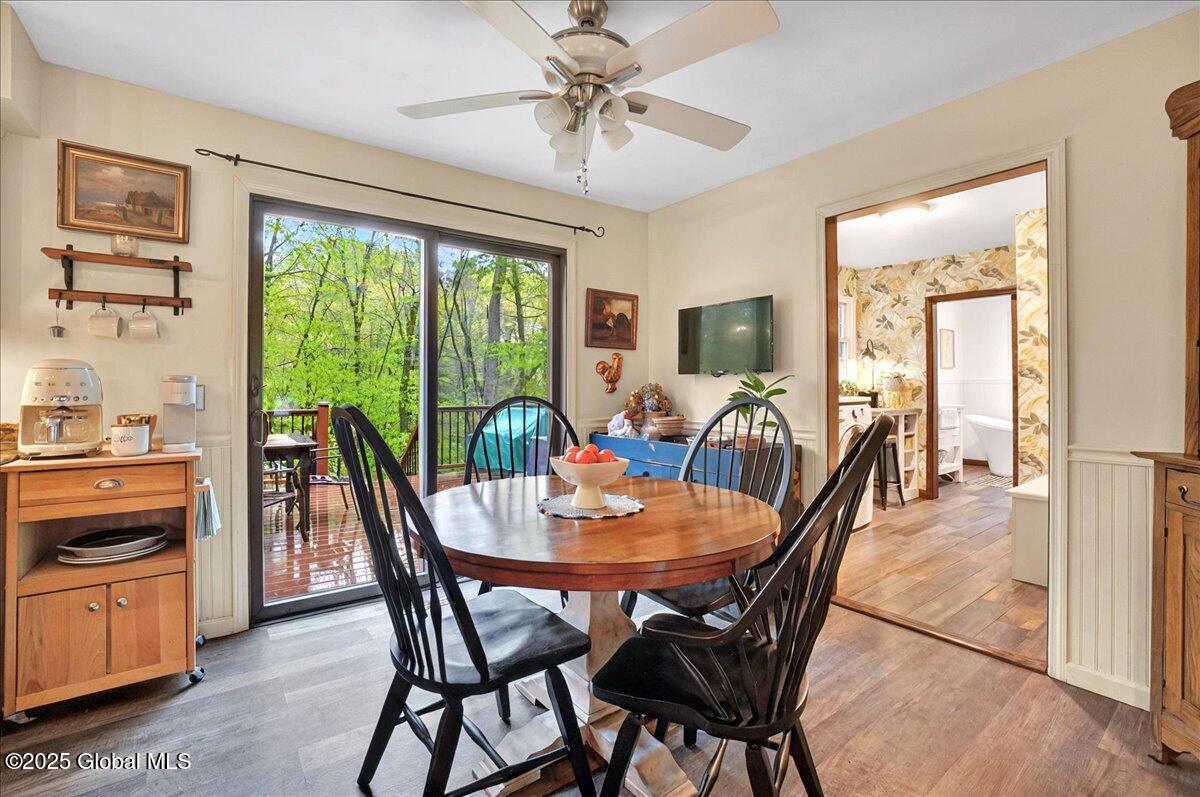 38 Via Da Vinci, Clifton Park, New York image 17