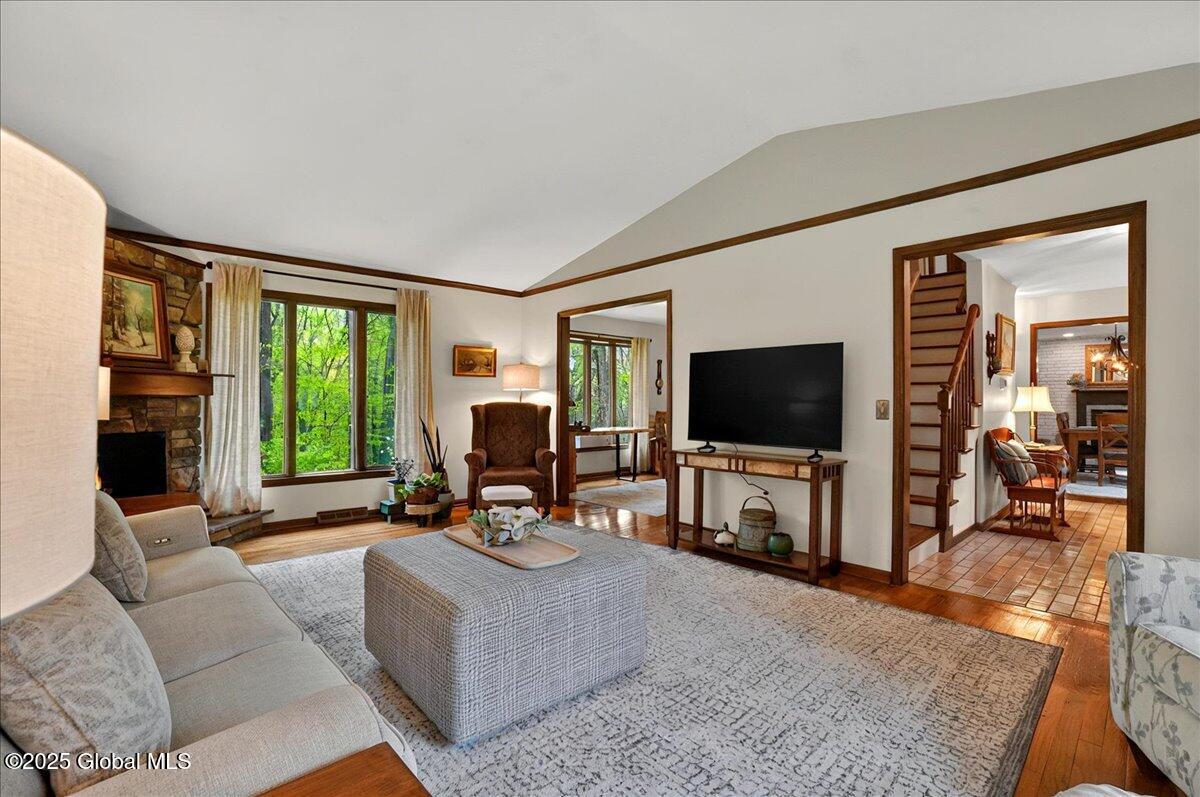 38 Via Da Vinci, Clifton Park, New York image 6
