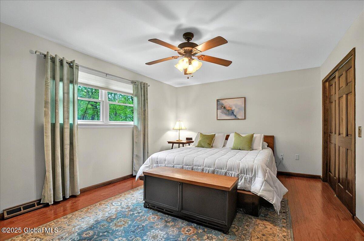 38 Via Da Vinci, Clifton Park, New York image 26
