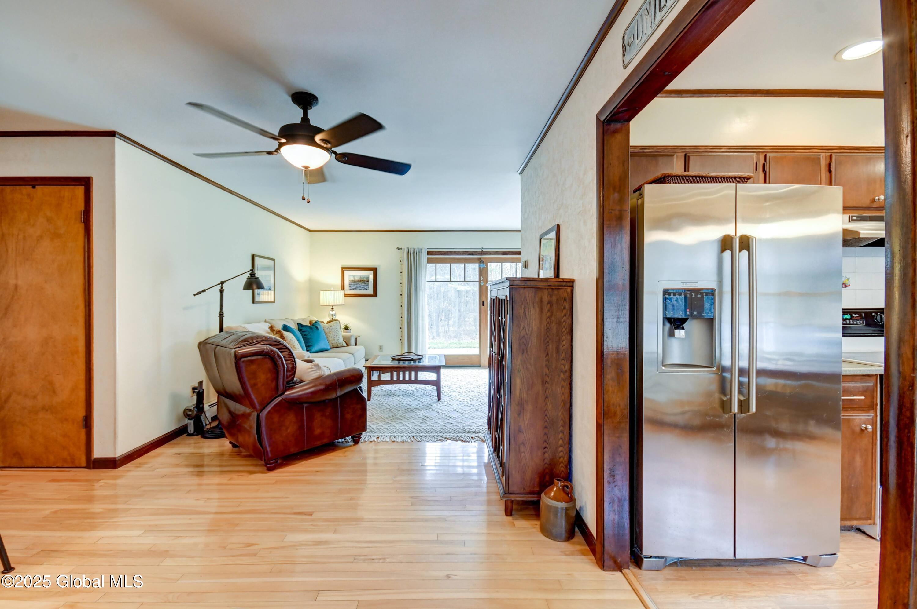 302 Sand Hill Road, Gloversville, New York image 4