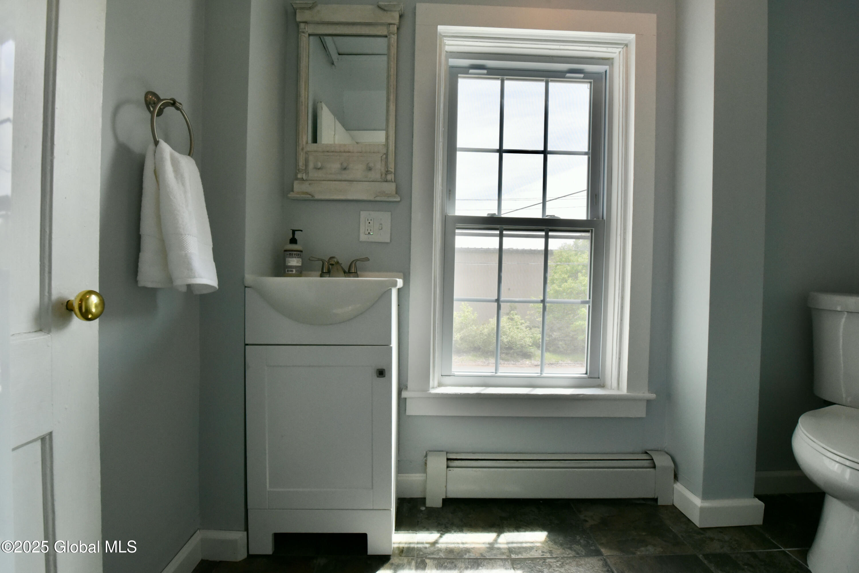4 Henry Street, Glens Falls, New York image 32